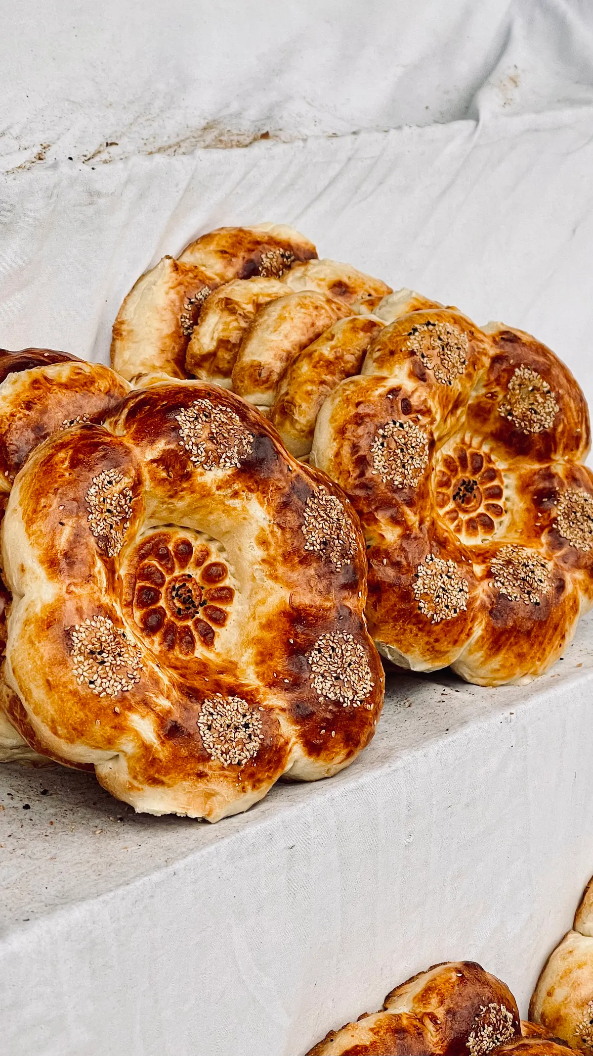 Uzbek Non (Round Bread)